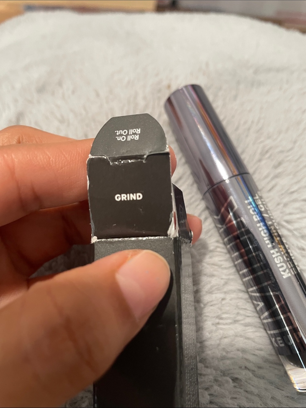 Milk Makeup Kush High-Roll Brow Gel - Grind color - Picture 4 of 4